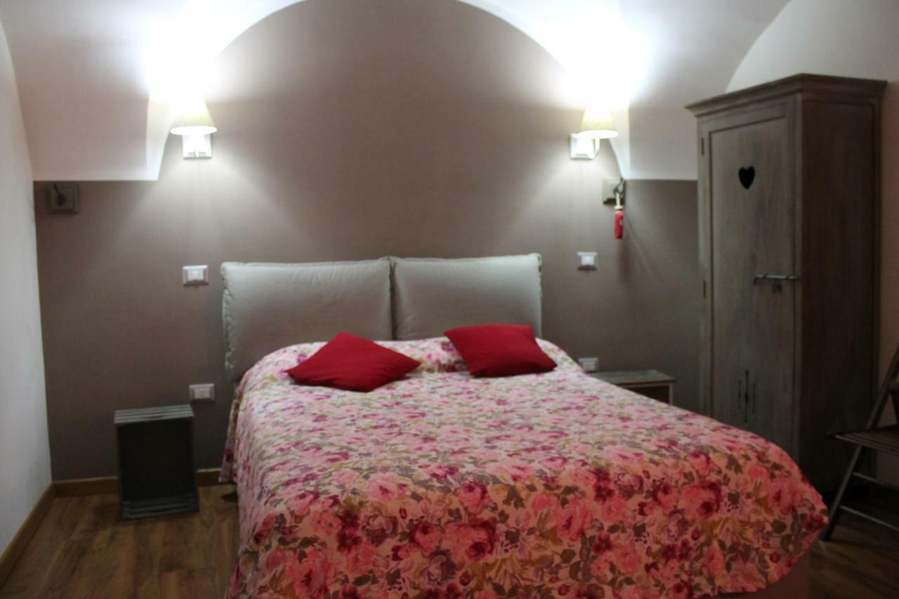 A Due Passi Dal Duomo Villa Nápoly Kültér fotó